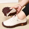 Kleid Schuhe Turnschuhe Frauen Schuhe Leder Loafer Schuhe für Frauen Bequeme Slip auf Flache Hand Nähgarn Mom Schuh Zapatillas de Mujer