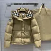 23 Зимние новые мужские дизайнерские куртки Модные утолщенные пуховые пальто с капюшоном Мужские и женские ветровки Пальто Утепленный верх из теплой ткани Dow 85