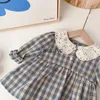 Rompers Milancel Baby Clothing Toddler Girls One Piece Plaid Body Body Long Manneve tenue H240508