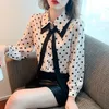 Kvinnors blusar 2024 Spring Women Blus Korean Fashion Clothing Polo-Neck Polka Dot Långärmad skjorta Lace-Up Straight Womens Tops