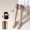 Kvinnors strumpor sommar ultratunn anti-krok Silk Long Tube Stockings Ladies Anti-Slip Air Conditioned Room Elastic Kne Pad