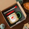 Kupalar Noel Seramik Kupa Sevimli Noel Baba Kahvesi Kaplamalı Kaşık Kaşık Ev İçme Bardak İçecek Yazılar Yıl Hediyesi