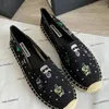 فستان فاخر أحذية كارل لاجيرفيلد امرأة مصمم حذاء منخفض أعلى قمة Espadrilles Fisherman Slide Womens Fashion Disual Flap Shoe Fabric Sneakers Dhgate بالجملة