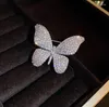 Broches en strass papillon pour femmes, élégantes, cadeau de mariage, Banquet, accessoires pour vêtements, revers