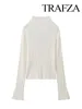 Chandails pour femmes TRAFZA Femmes Mode Causal Manches longues Col haut Texture Pull Tops en tricot Femme Chic Pull solide évasé