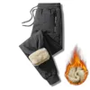 Inverno sweatwear homens de pelúcia grosso velo sweatpant lambswool calças térmicas calças casuais à prova dwindproof água à prova de vento calças de algodão quente 240112