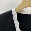Maglieria da donna Bordi ondulati bianchi Giunti Giacca lavorata a maglia per le donne Primavera 2024 Scollo a V Manica a tre quarti Cardigan nero Top da donna