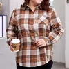 Moda Kore Bahar Sonbahar Uzun Kollu Tek Göğüslü Bluz Artı Beden Kadın Poloneck Patchwork Cepleri Ekose Baskı Gömlek 240112