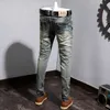 Mäns jeans gör gamla röstjitter röd koreansk version självodling elastisk tiktok och andra nattsporter