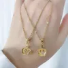 Acciaio al titanio Placcatura in oro reale Nuova corona Collana in acciaio al titanio cavo Trendy Internet Rosso Ins Ciondolo personalizzato Catena a osso di artiglio 728 473