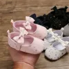 New First Walkers Ragazza del bambino Scarpe da culla Neonate Ragazzi Bowknot Suola morbida Dot Stampa Scarpe casual Scarpe da bambino Scarpe da bambina