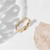 SGARIT Fine Gold Band Biżuteria producent biżuterii niestandardowa 14K 18K Złoty pierścień VVS Moissanite Diamond Pierścień zaręczynowy Kobiety