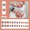 Unhas Falsas 24 PCS Simples Bonito Pequena Fragrância Outono e Inverno Desgaste Nail Art Tablets Caramelo Âmbar Acabado Falso