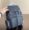 Mochila negra de diseñador, bolso escolar, bolso de nailon para estudiantes, bolso de hombro de viaje al aire libre, mochila para hombres y mujeres 01