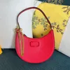 Модный классический высококачественный дизайнерский кошелек Vlogo Signature Vlogo с цепочкой в форме полумесяца из телячьей кожи, сумка на плечо, мини-женская сумка розового цвета