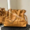 Designer crossbody väska kvinna lyxhandväskor 10a topp nappa läder axelpåsar magnetiska stängning dragkropp lycklig väska stor kapacitet shopping resor underarmsäck