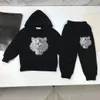 Nowi dominujący mężczyźni i kobiety jesienią i zimą 2023 TIGER HEAD HEAD SWEATED SWETER WSPÓŁNEGO STULETU ZACHODNI