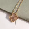 Van-Clef Arpes Netclace Designer Women Top Quality Pendant v Gold Clover Laser Necklace for Women 18k Rose Gold Plate