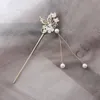 Haar Clips Vintage Quaste Stick Rose Perlen Haarnadeln Gabeln Stäbchen Clip Für Frauen Chinesische Hanfu Zubehör Metall Schmuck