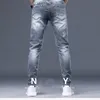 2023 Jeans invernali da uomo Aggiungi pantaloni di lana addensati Pantaloni di jeans da uomo slim vintage blu vintage hip-hop di alta qualità 240113