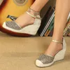 Sandaler för Dropship 2024 Summer Espadrille Platform Women's Ankle Strap Leisure High Heels Kilskor