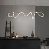 Lampy wiszące Minimalistyczne postmodernistyczne sztuka el długie pasek Dimmable LED żyrandol do kawiarni stolik kuchenny