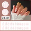 Faux ongles longs à pression d'amande sur faux doigt détachable portant des ongles pour les débutants en art