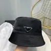 Bucket Hat Designer Luxury Wide Brim Hatts For Woman Mens Designer Letter Nylon Waterproof Fisherman's Hat Blue Khaki Black Denim Blue Casual Hat Resort Sunhat