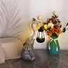 Statue de cour d'éléphant solaire de 15 pouces, décoration de jardin d'éléphant blanc pour les espaces extérieurs pour l'anniversaire de maman, ornements et statues de pelouse 240113