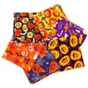 50st Dog Bandana Halloween Pet levererar Small Cat Puppy Bandanas Scarf Holiday Accessories Pumpkin Skull Dogs 240113