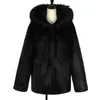 Cappotto di pelliccia sintetica da uomo moda autunno inverno spesso caldo ragazzo duro collo di pelliccia artificiale giacca con cappuccio maschile soffici cappotti 240113