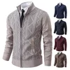 Jaqueta espessada masculina outono e inverno quente tendência linha gola de malha cardigan camisola casaco 240113