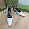 2024 Женские босоножки высшего качества из натуральной кожи, роскошные дизайнерские сандалии на высоком каблуке 7,5 см, повседневная модная обувь для вечеринок с квадратным ремешком на щиколотке