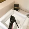 Sapatos de vestido Bombas de luxo para mulheres vermelho brilhante marca de fundo grande tamanho alto salto sexy festa pontiaguda casamento