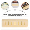 食器セットは、初心者ドライバーのプラスチックキッチンメーカーのための寿司カビの正方形のツールを作りました。