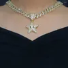 Naszyjniki wiszące urocze kryształowy kamień lśniący gwiazda naszyjnik dla mężczyzn kobiety icd out złoty kolor biżuterii