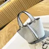 Designer-Tasche, Brieftasche, Mode, neue Kopfhörer-Schutzhülle, Gemüsekorb, kabellose Bluetooth-Tasche, Anhänger weiblich