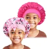 2st/Lot Kids Satin Bonnet Sleep Hat Bow Justera barn Girls Natt Sleep Cap Flower Printed Bonnet Hair Beanie Dusch Cap