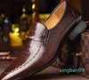 Robe chaussures hommes mode décontracté affaires classique couleur unie pu motif crocodile bout pointu pour la fête de mariage