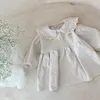 Mädchen Kleider Baby Kleidung 2024 Koreanischen Stil Mädchen Casual Spitze Puppe Kragen Einfarbig Modische Süße Einfache Kleid