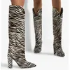 Botas outono o inverno zebra impressão boots moda moda plissada quadrada de joelho alto joelho de joelho alto damas deslizam em sapatos pontiagudos