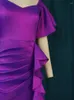 플러스 사이즈 드레스 여성 반짝이는 자주색 드레스 셔링 사이드 바디콘 미디 프리 플라잉 슬리브 슬림 한 슬림 한 파티 이브닝 ​​가운