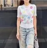 夏の女子クラシックホワイトカジュアルデザイナー半袖ニットセーターTシャツカラフルなタオル刺繍スタイルファッショントレンディな女性TシャツTシャツ