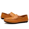 Män loafers läderskor män casual skor mockasins andningsbara sneakers män körskor komfortlägenheter plus storlek 45 240113