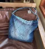 Borsa Chanells Denim Vecchia catena Borsa a tracolla portatile di grande capacità Ragazza vintage Borsa classica da donna per la scuola di moda