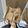 Marsupi Borsa di grande capacità 2024 Borsa a tracolla con design di interesse speciale per donna in paglia di moda