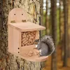 Outros suprimentos de pássaros útil suporte de comida de esquilo caixa de alimentação recipiente artesanal alimentador de madeira para animais de estimação