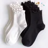 Frauen Socken Rüschen weiße schwarze Rüschen Lolita -Stil japanische Maiden süße Kawaii Baumwolle Harajuku Prinzessin Crew Calcetinen