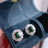 2024 Studörhängen 925 Sterling Silver Princess Cut Emerald Zircon Cz Diamond Luxury Jewelry High Quality Party Eternity Women Bridal Earring for Lover Gift