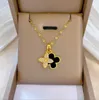 Hanger kettingen Hanger kettingen Fashional nieuwe dames luxe designer ketting Mode bloemen Klavertje vier hanger ketting 18K gouden kettingen sieraden